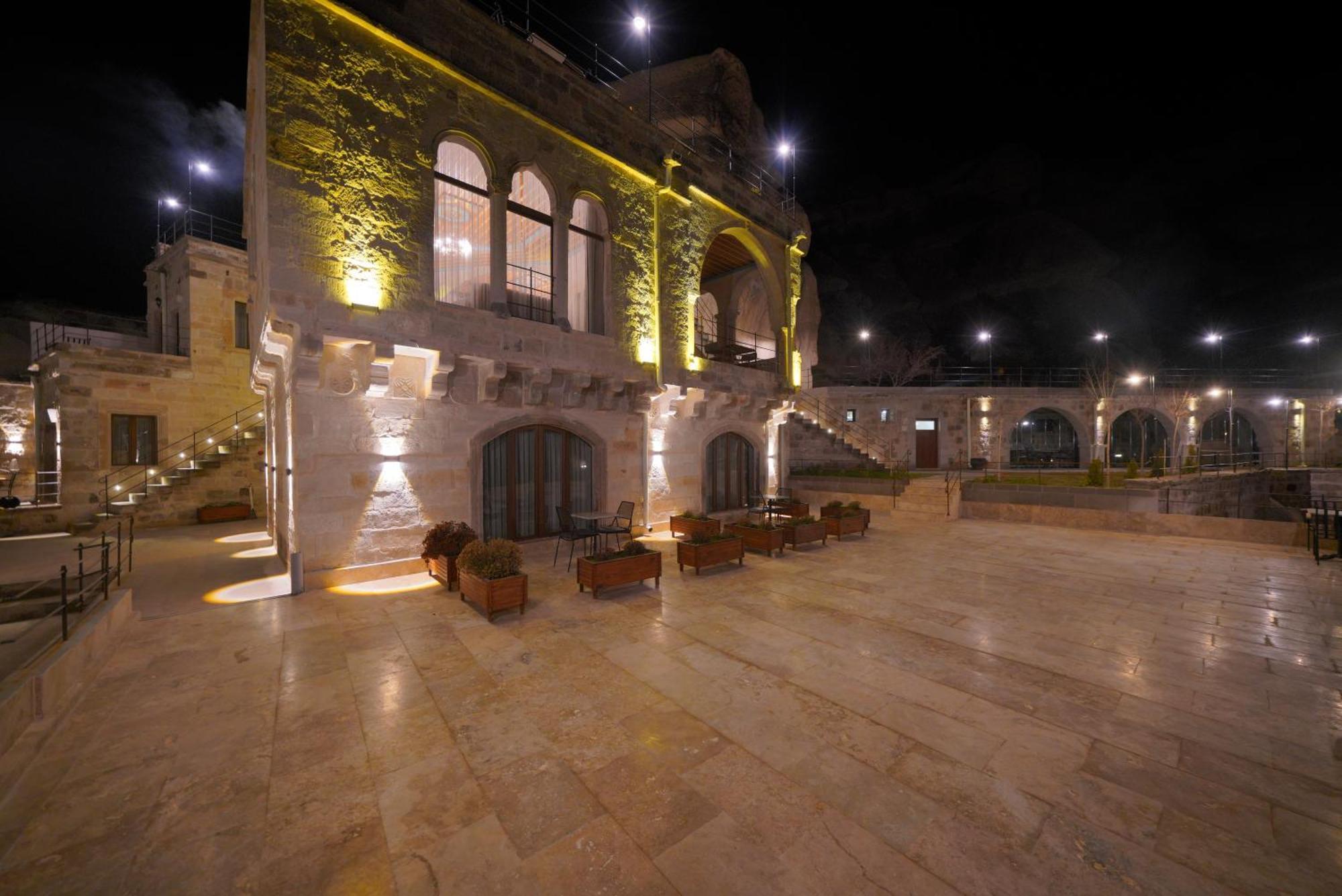 Cappadocia Secret Hill Cave Suites Goreme Exterior photo