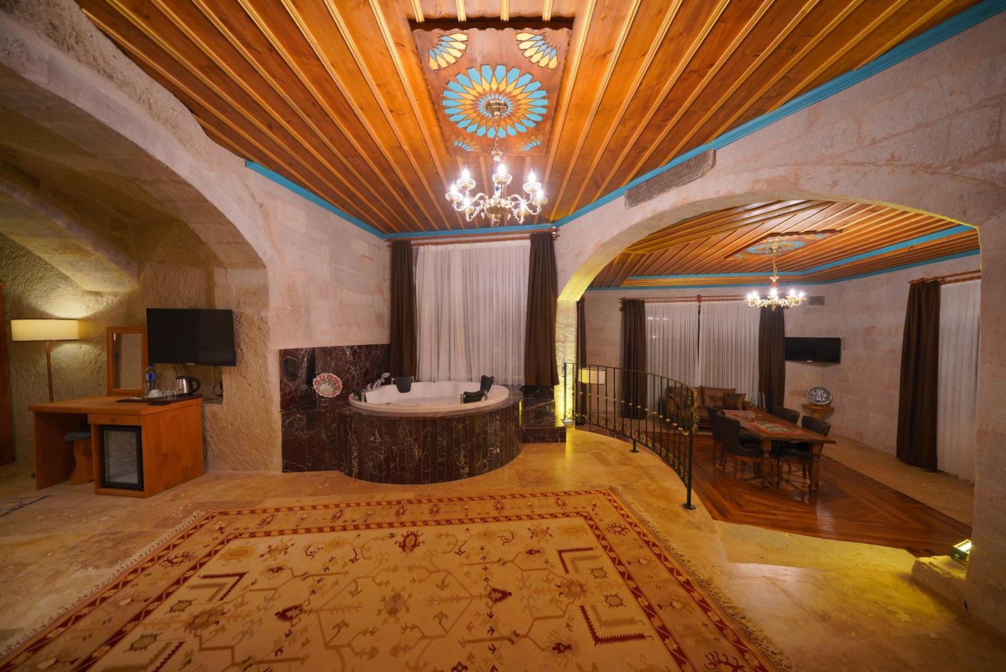 Cappadocia Secret Hill Cave Suites Goreme Exterior photo