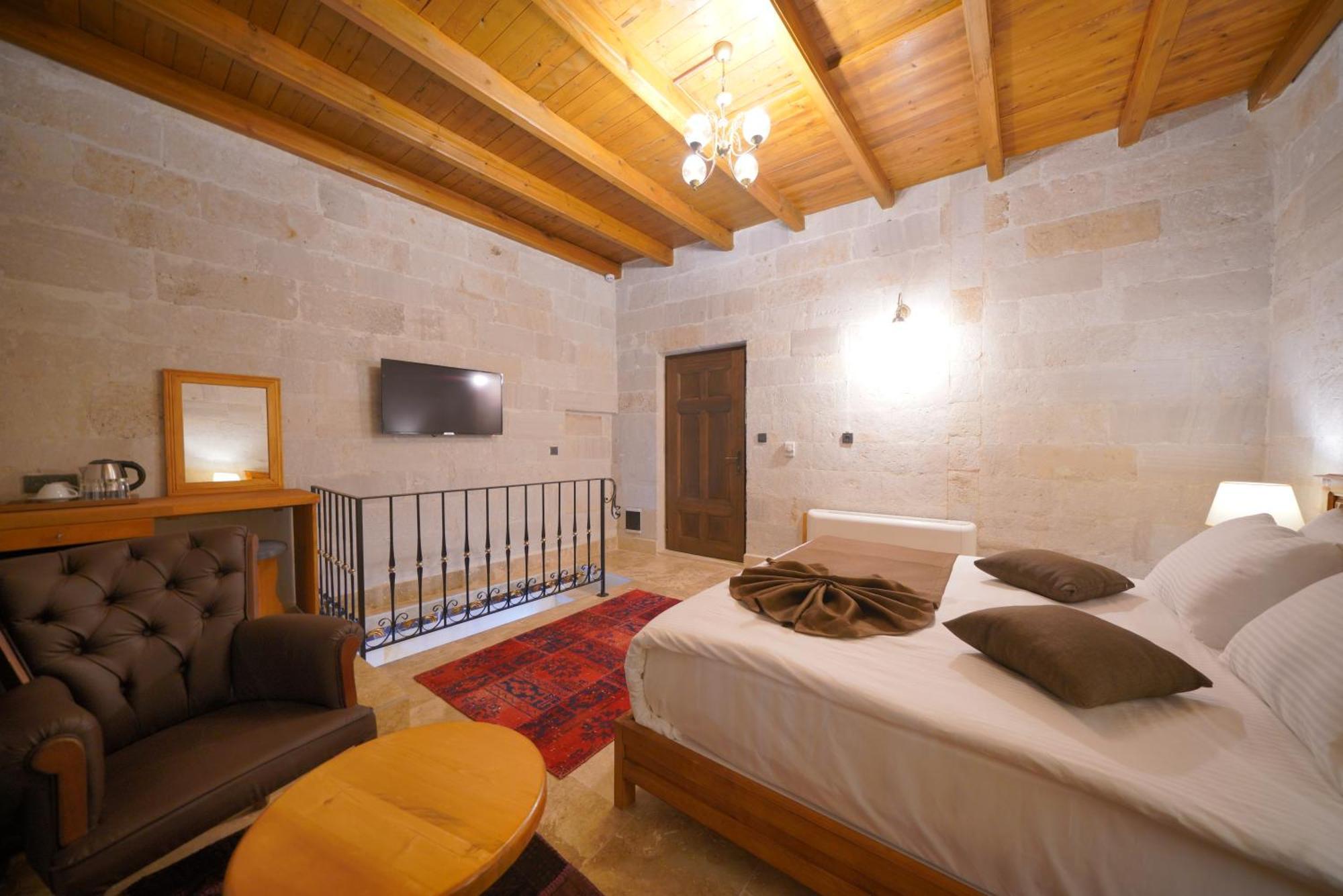 Cappadocia Secret Hill Cave Suites Goreme Exterior photo
