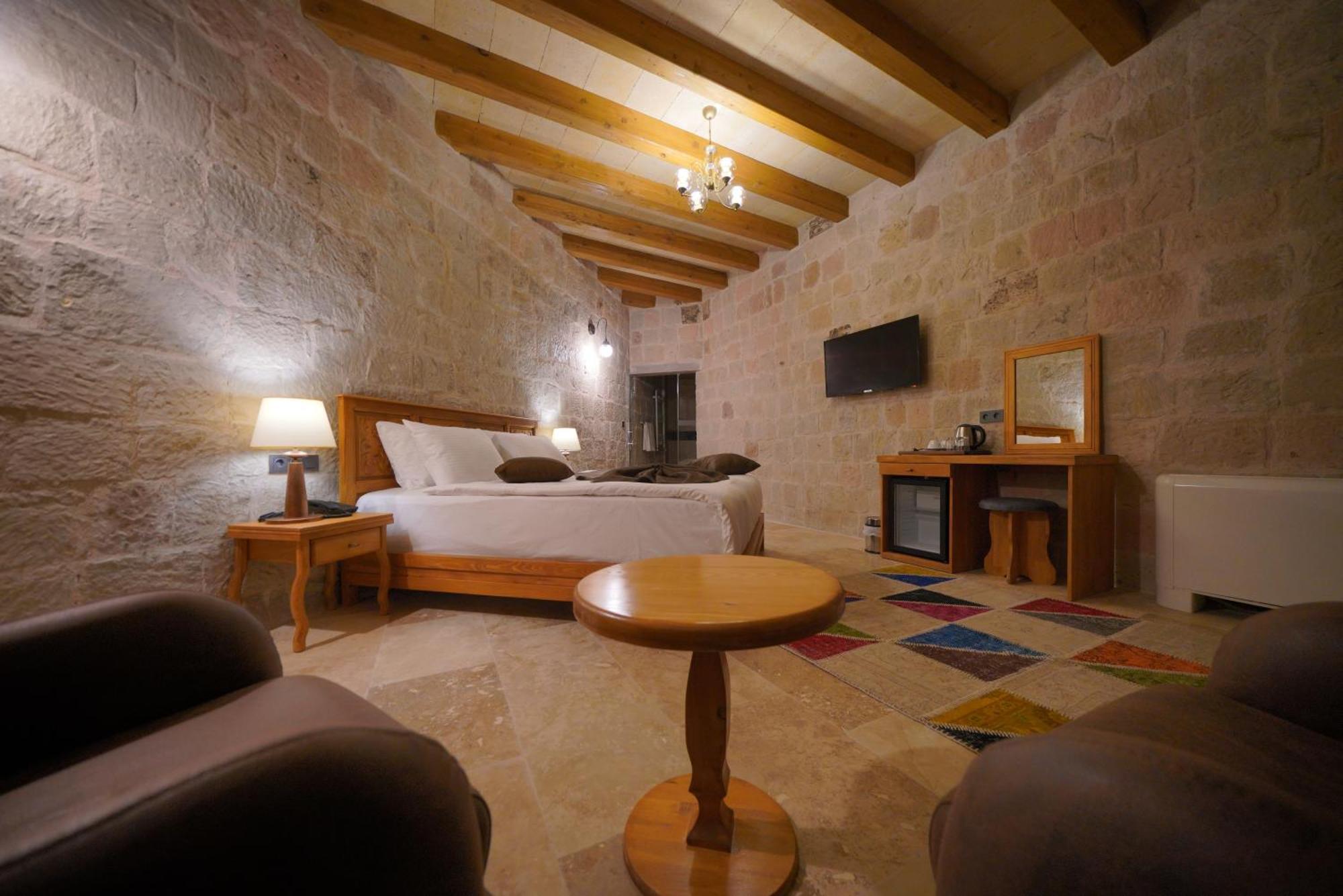 Cappadocia Secret Hill Cave Suites Goreme Exterior photo