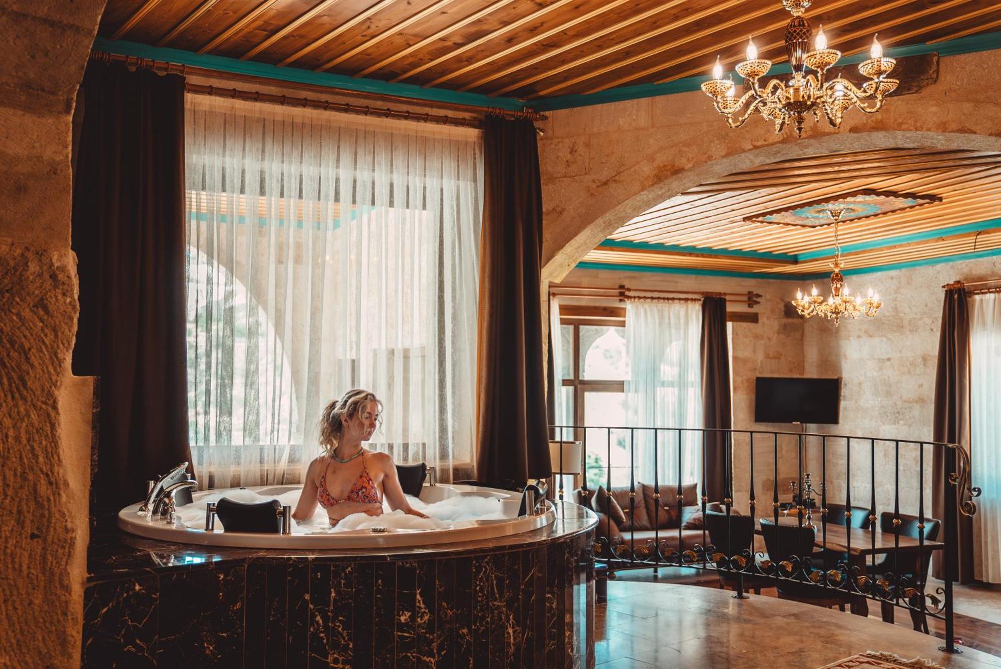 Cappadocia Secret Hill Cave Suites Goreme Exterior photo