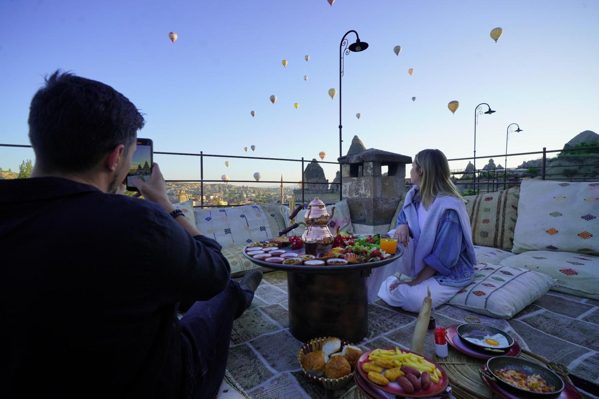 Cappadocia Secret Hill Cave Suites Goreme Exterior photo